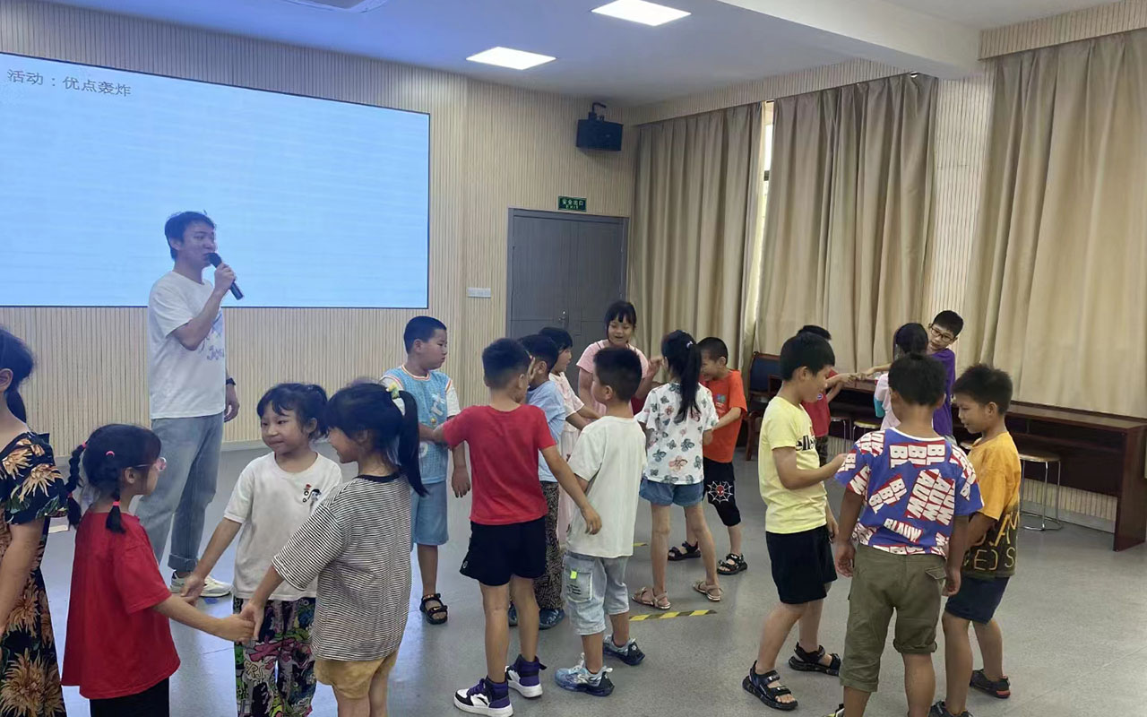 淮阳龙观乡中心学校